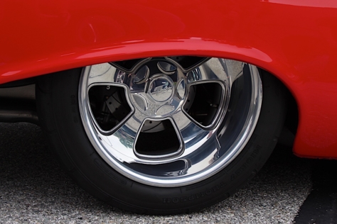 EdelbrockTriFive-11