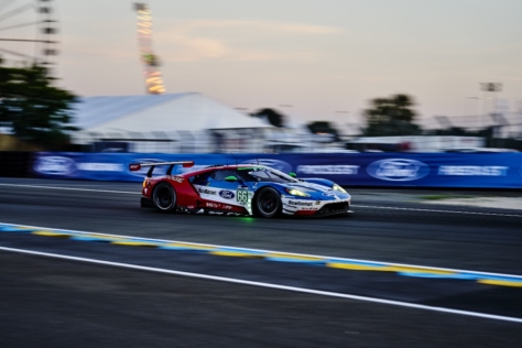 13363djFord-GT-Finishes-P2-At-Le-Mans-2017-34528914194o
