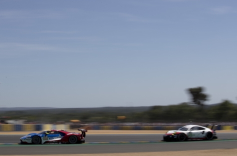 6461clFord-GT-Finishes-P2-At-Le-Mans-2017-34976729290o