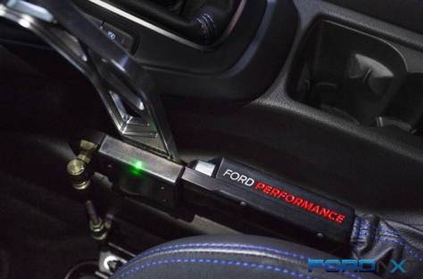 sema-2017-focus-rs-drift-stick-makes-hooning-easy-0005