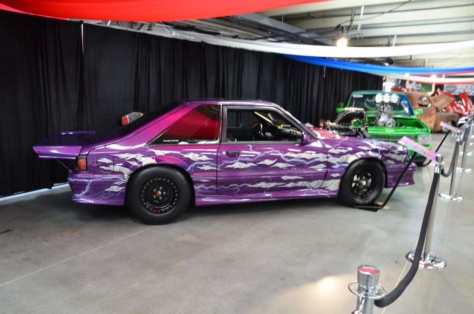 fords-invade-the-charlotte-auto-fair-0106