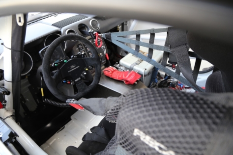 kohr-motorsports-mustang-gt4-running-hard-for-a-championship-0012