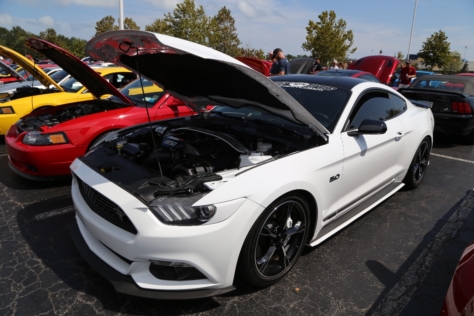 massive-meet-n-greet-kicks-off-mustang-week-2017-in-style-0023