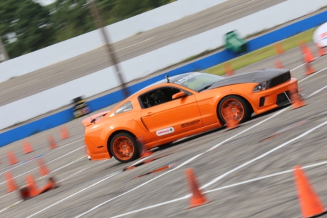 massive-meet-n-greet-kicks-off-mustang-week-2017-in-style-0041
