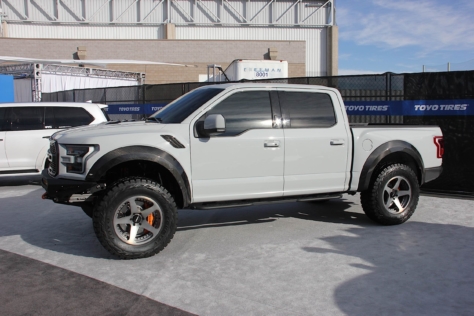 off-road-vehicles-of-sema-2017-0042