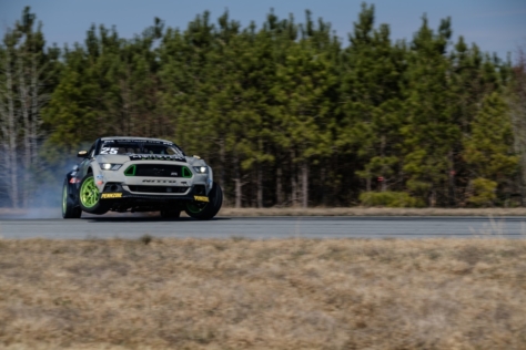 11-Mustang-RTR-Drift-Team-Expands
